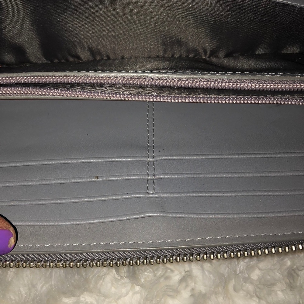 Wallet/CHECKBOOK HOLDER - Picture 4 of 5